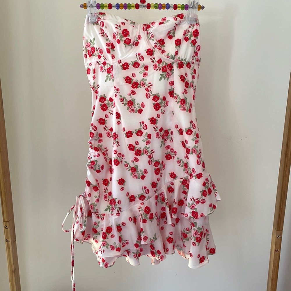 BNWTâ¨TIGER MIST. floral strapless mini dress - Picture 5 of 16